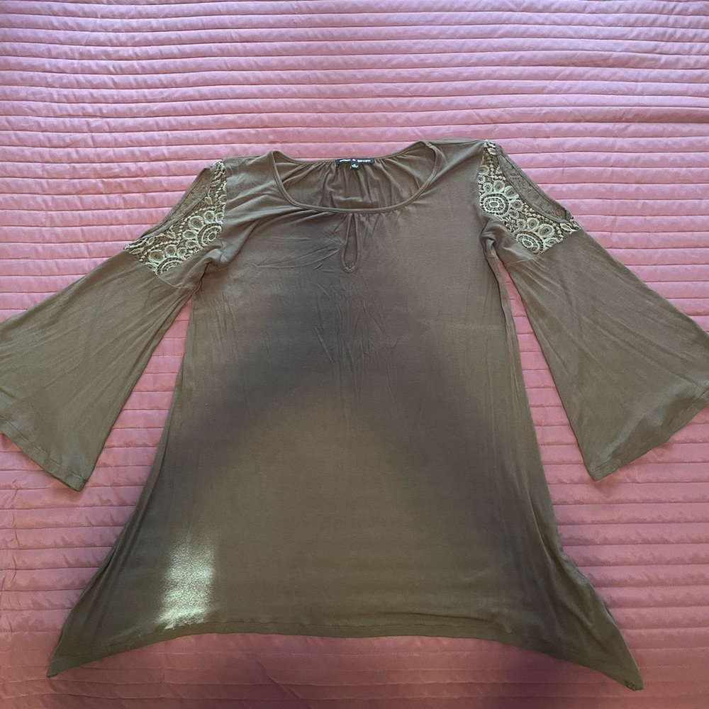 Cable & Gauge Cold Shoulder Top